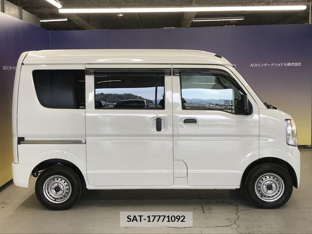 Suzuki EVERY 2019-11 381778-3