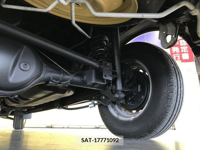 Suzuki EVERY 2019-11 381778-29