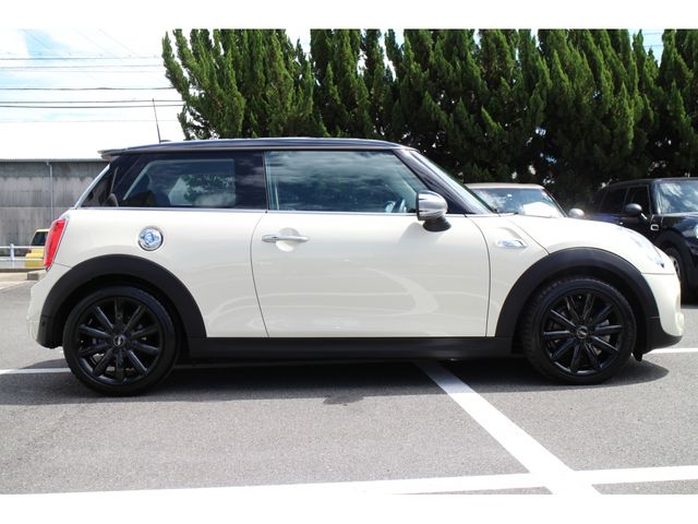 Bmw MINI 2018-06 191066-4
