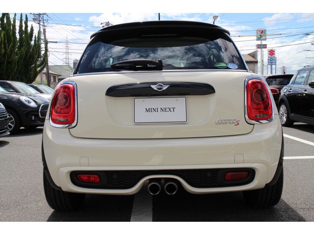 Bmw MINI 2018-06 191066-6