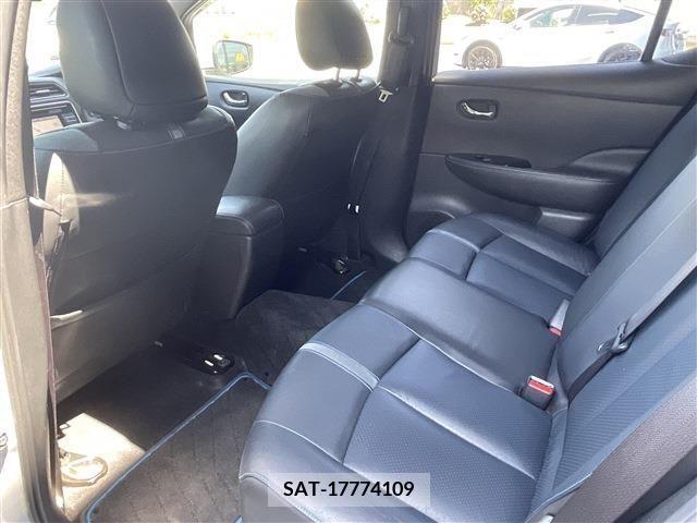 Nissan LEAF 2018-05 324787-11