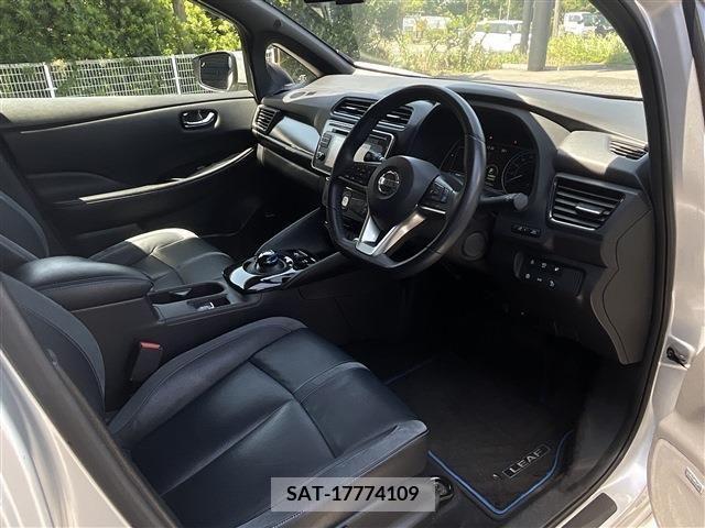 Nissan LEAF 2018-05 324787-8