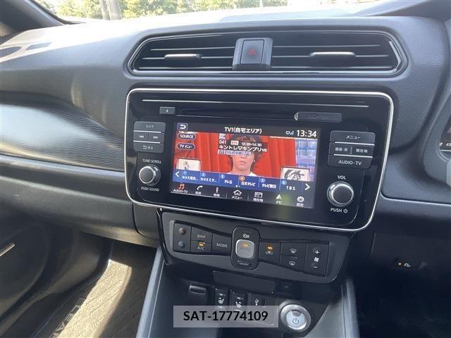 Nissan LEAF 2018-05 324787-17