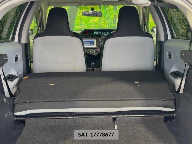 Toyota AQUA 2013-06 260899-10