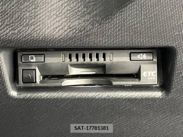 Toyota AQUA 2018-10 340865-5