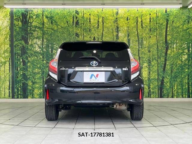 Toyota AQUA 2018-10 340865-16