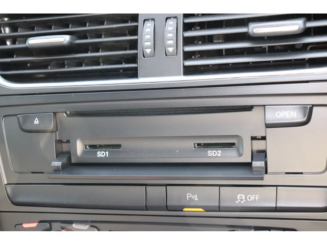 Audi A5 2011-07 182676-22