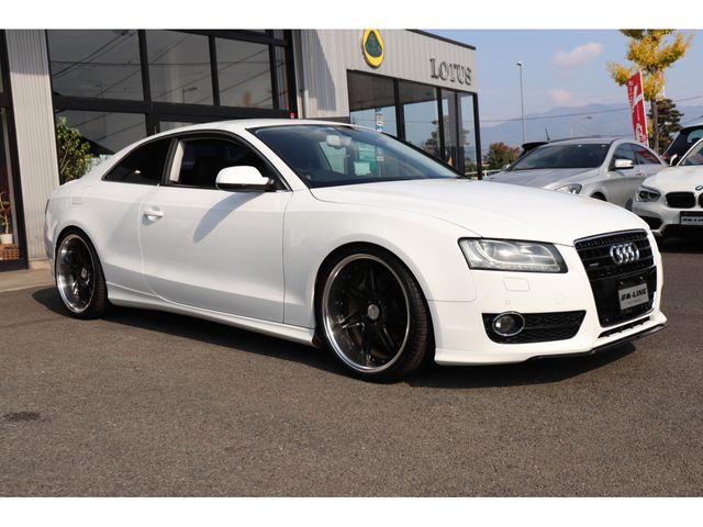 Audi A5 2011-07 182676-2