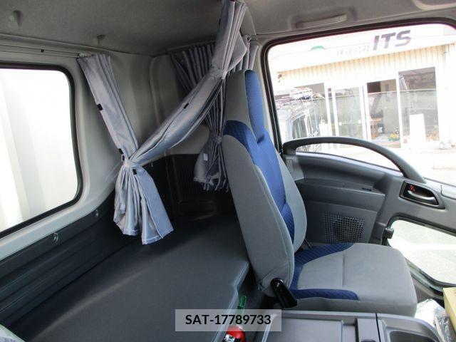 Isuzu FORWARD 2023-03 253115-10