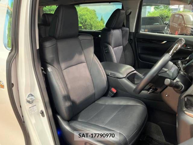 Toyota VELLFIRE 2018-12 369722-11