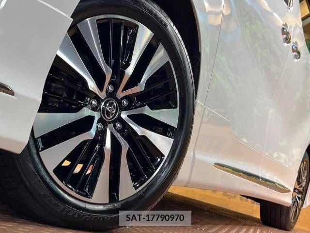 Toyota VELLFIRE 2018-12 369722-16