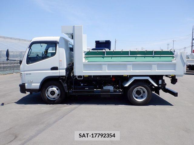 Mitsubishi CANTER 2023-12 302642-8