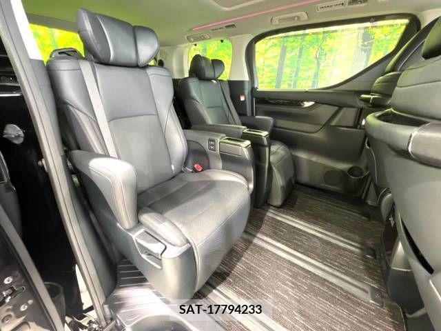 Toyota ALPHARD 2022-11 258981-11