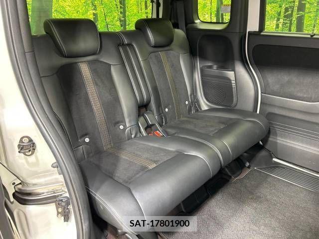Honda N BOX CUSTOM 2020-02 307222-9