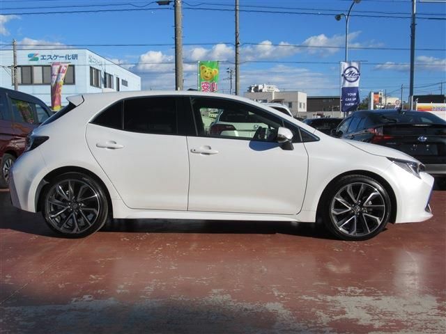 Toyota COROLLA SPORT 2022-04 17744-21