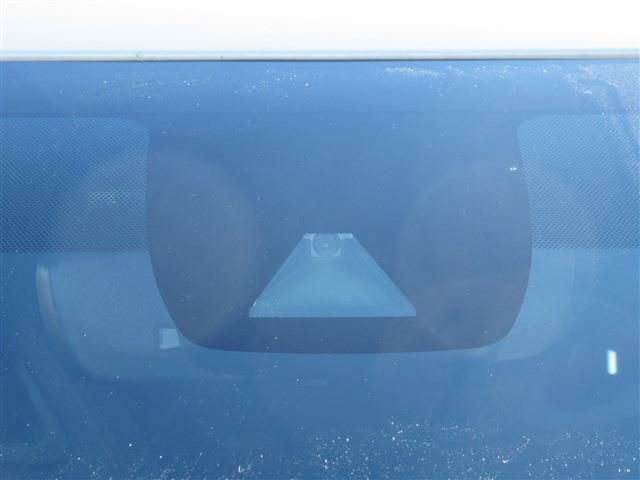 Toyota COROLLA SPORT 2022-04 17744-5
