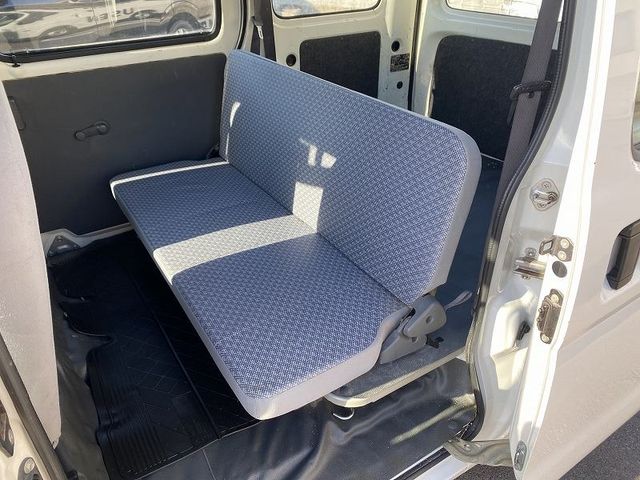 Daihatsu HIJET CARGO 2016-07 186358-13
