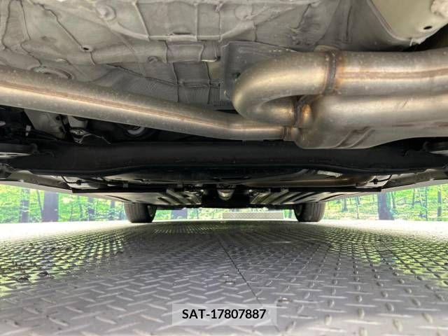 Suzuki SWIFT 2022-04 221788-19