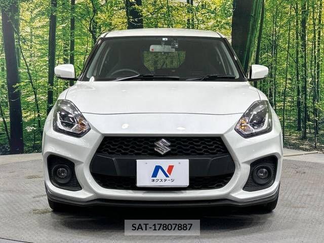 Suzuki SWIFT 2022-04 221788-14