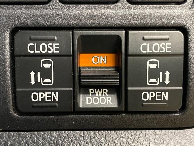 Toyota NOAH 2018-12 193984-5