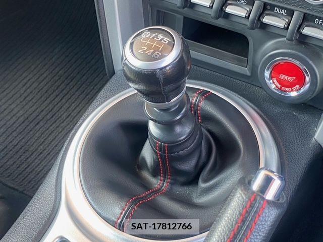 Subaru BRZ 2015-10 234901-14