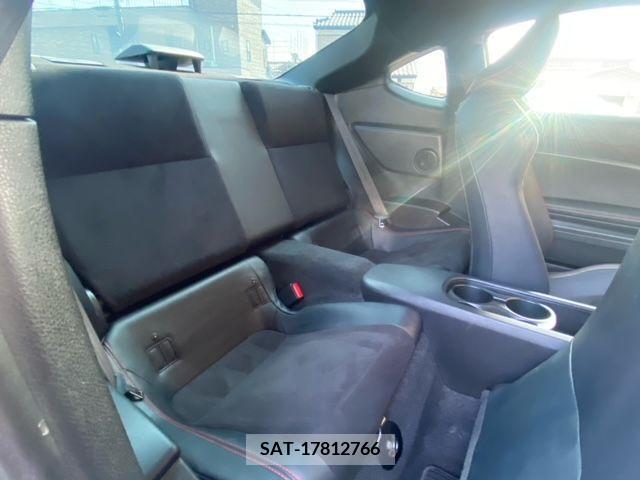 Subaru BRZ 2015-10 234901-3