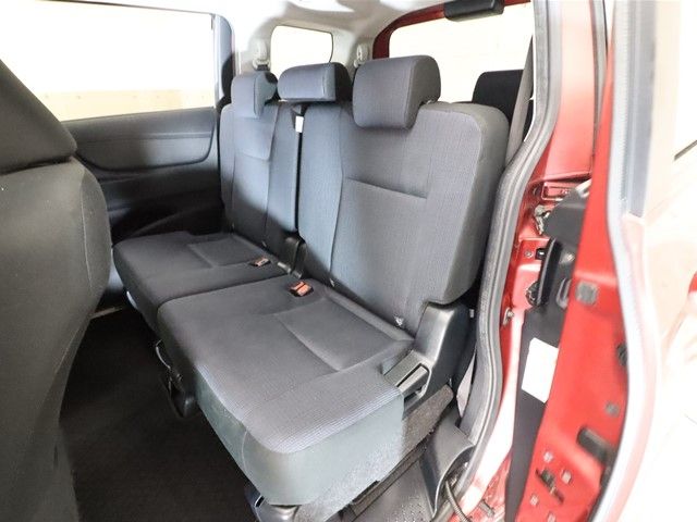 Toyota SIENTA 2017-02 195445-6