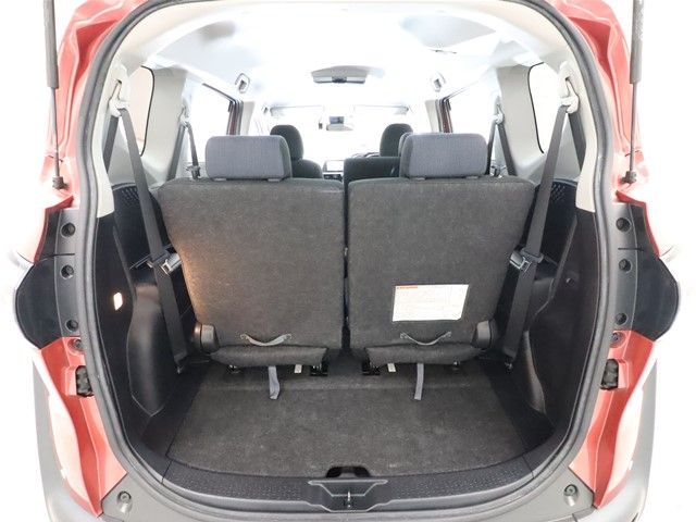 Toyota SIENTA 2017-02 195445-8