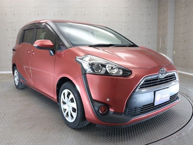Toyota SIENTA 2017-02 195445-21