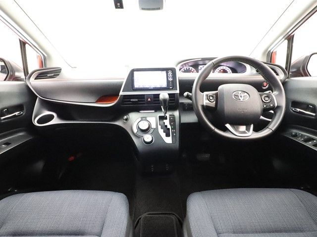 Toyota SIENTA 2017-02 195445-2