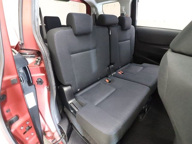 Toyota SIENTA 2017-02 195445-4