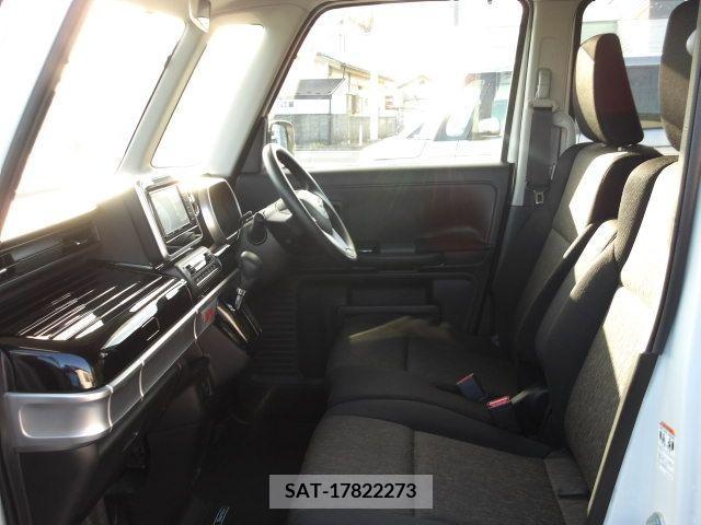 Suzuki SPACIA 2019-03 246963-4
