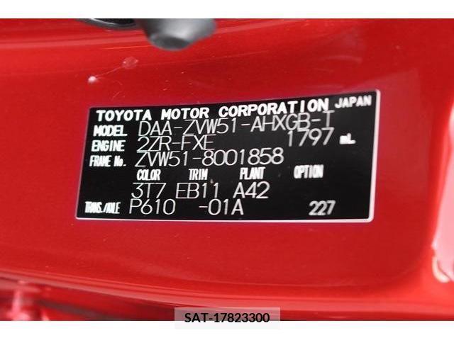 Toyota PRIUS 2016-01 380349-5