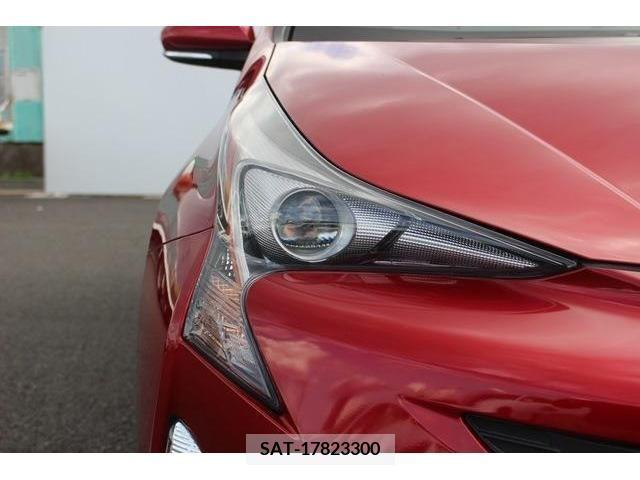 Toyota PRIUS 2016-01 380349-10