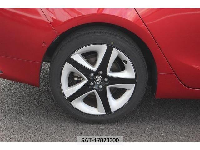 Toyota PRIUS 2016-01 380349-9