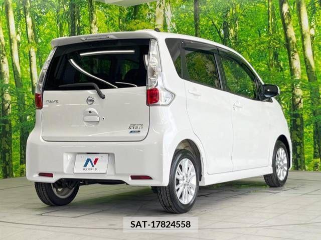 Nissan DAYZ 2013-09 353649-17
