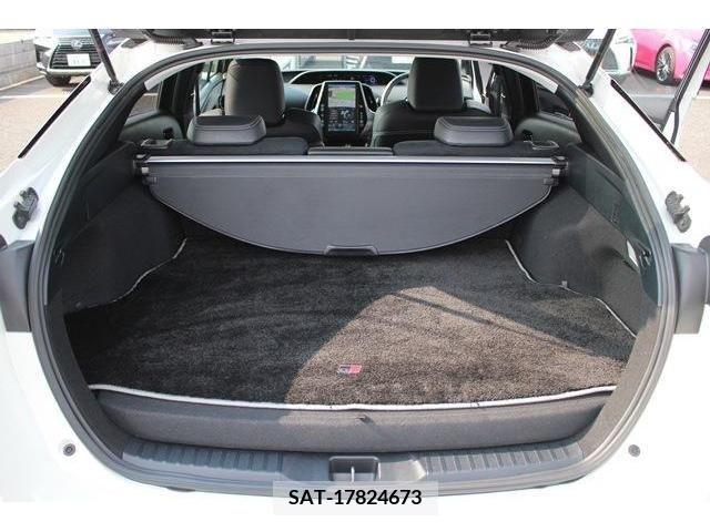 Toyota PRIUS PHV 2017-12 322598-17