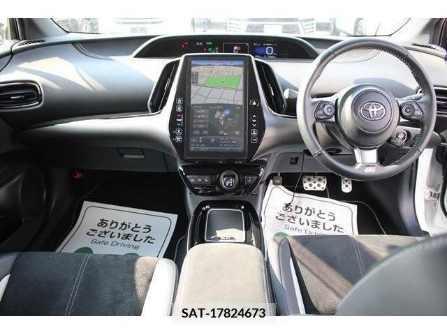 Toyota PRIUS PHV 2017-12 322598-15
