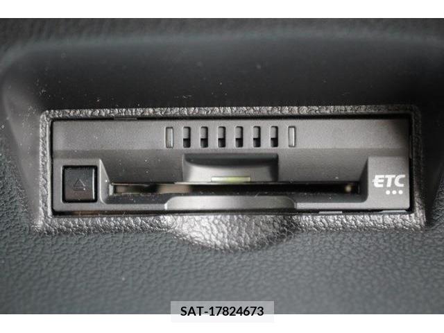 Toyota PRIUS PHV 2017-12 322598-3