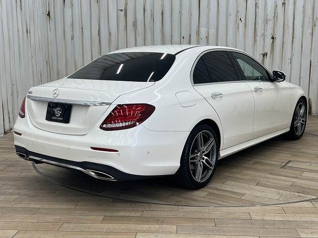 Mercedes Benz E-CLASS 2017-05 9246-17
