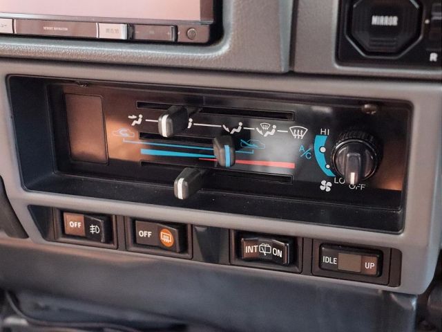 Toyota PRADO 1994-01 7869-14