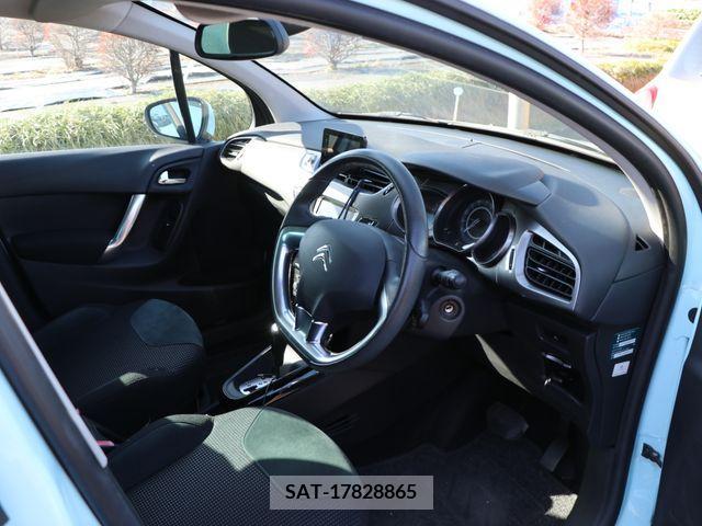 Mercedes Benz E-CLASS 2010-09 205567-13