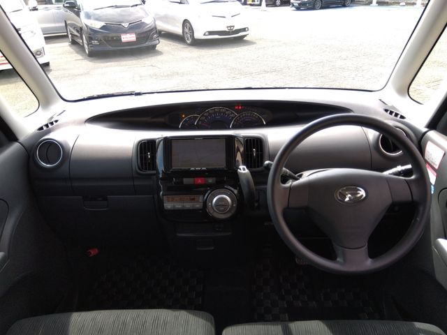 Daihatsu TANTO 2012-11 24915-7
