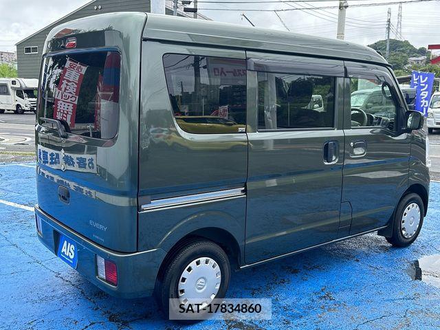 Suzuki EVERY 2022-03 379975-3
