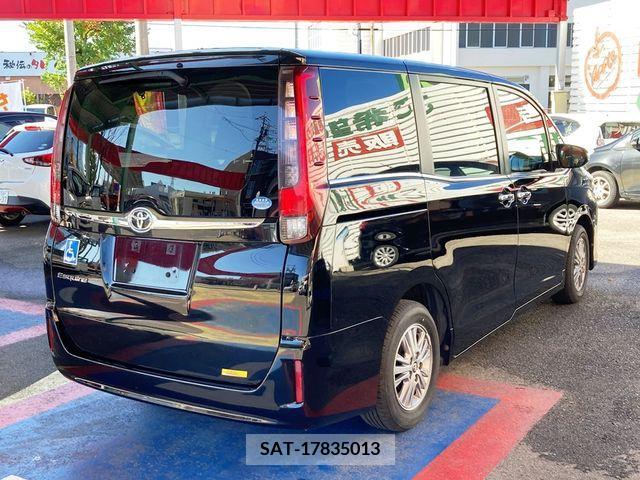 Toyota ESQUIRE 2016-09 206628-17