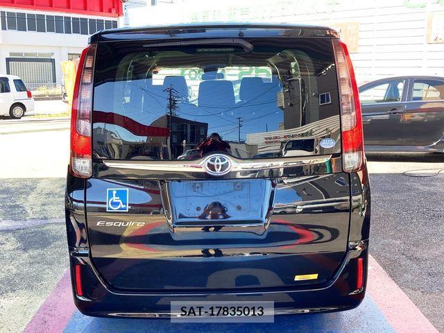 Toyota ESQUIRE 2016-09 206628-18