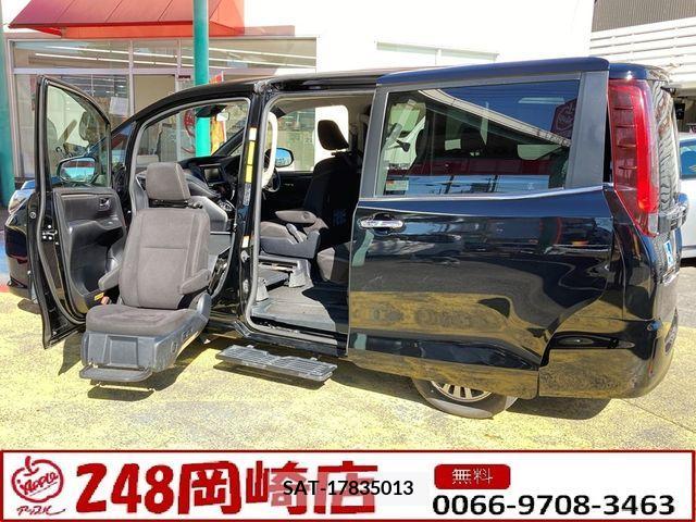 Toyota ESQUIRE 2016-09 206628-0