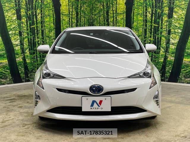 Toyota PRIUS 2017-11 255861-16