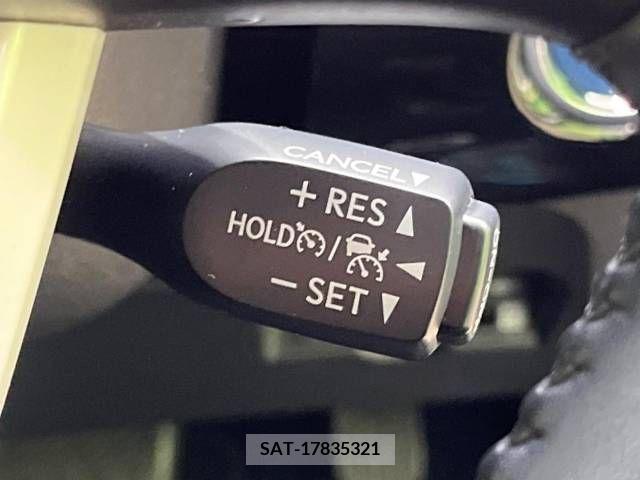 Toyota PRIUS 2017-11 255861-6