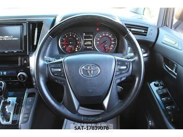 Toyota VELLFIRE 2018-03 206701-16